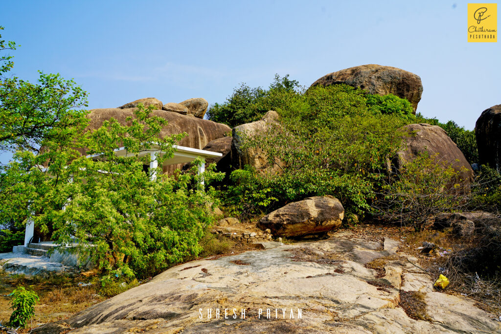 Onampakkam Jain cave